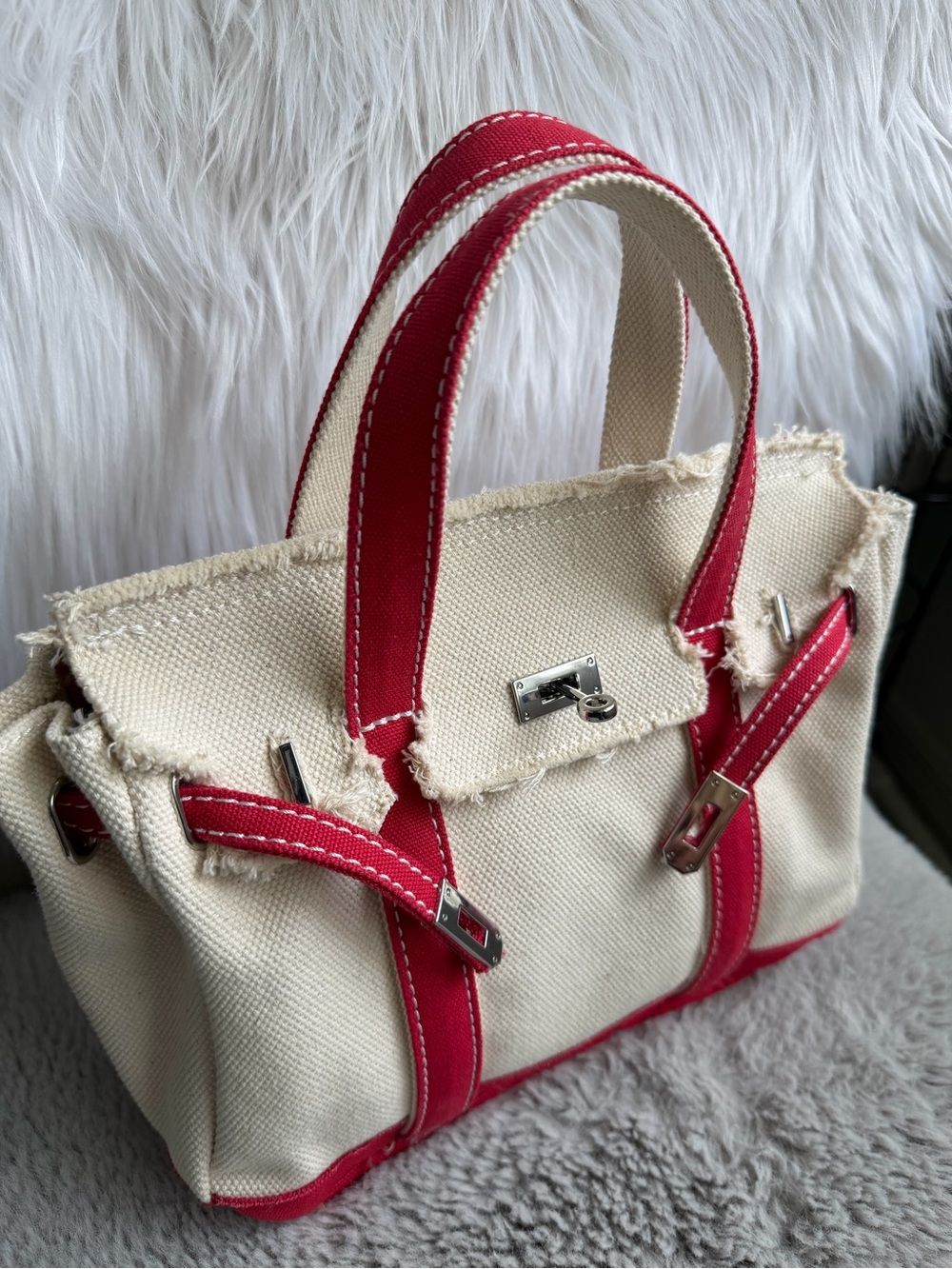 Sunwin Madaket Small Classic Cream Canvas Tote Bag with Red Trim